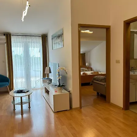 Krase Apartman *